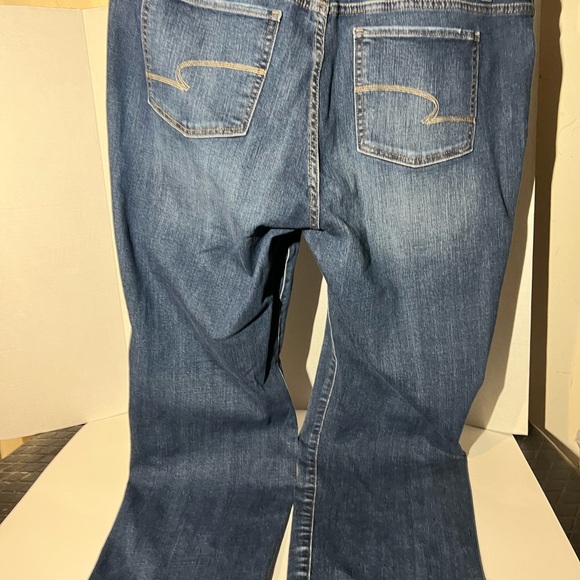 Time And Tru Jeans Women's Blue Plus 20 Straight Leg Denim Ladies Distressed - Picture 4 of 8